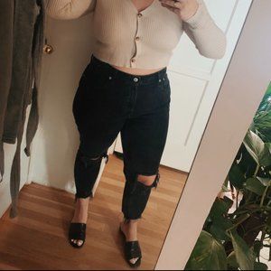 Abercrombie & Fitch High Rise Curve Love Mom Jeans